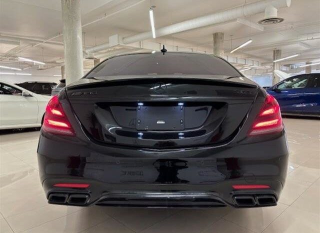 
								2019 Mercedes-Benz S63 AMG 4MATIC+ Sedan full									