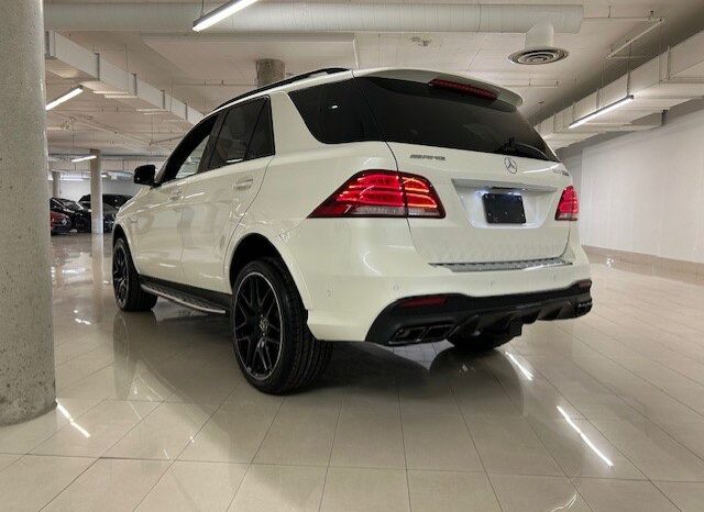 
								2018 Mercedes-Benz GLE63 AMG S 4MATIC SUV full									