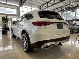 
										2025 Mercedes-Benz GLC 300 4MATIC full									