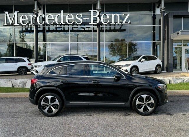 
								2025 Mercedes-Benz GLA 250 4MATIC full									