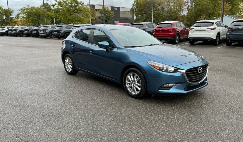 
								2018 Mazda Mazda3 Sport GS full									