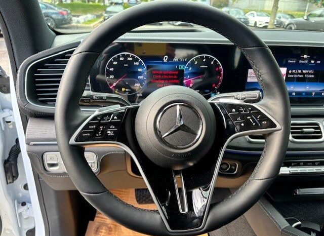 
								2025 Mercedes-Benz GLE 450 4MATIC full									