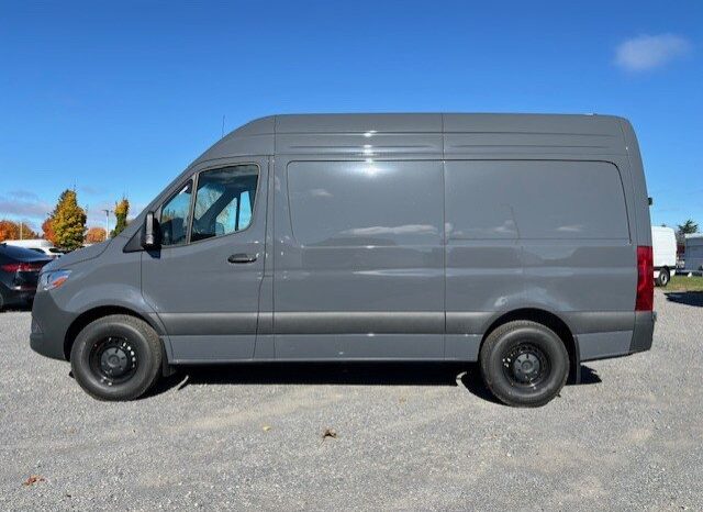 
								2024 Mercedes-Benz Sprinter 2500 144 Wheelbase High Roof RWD full									