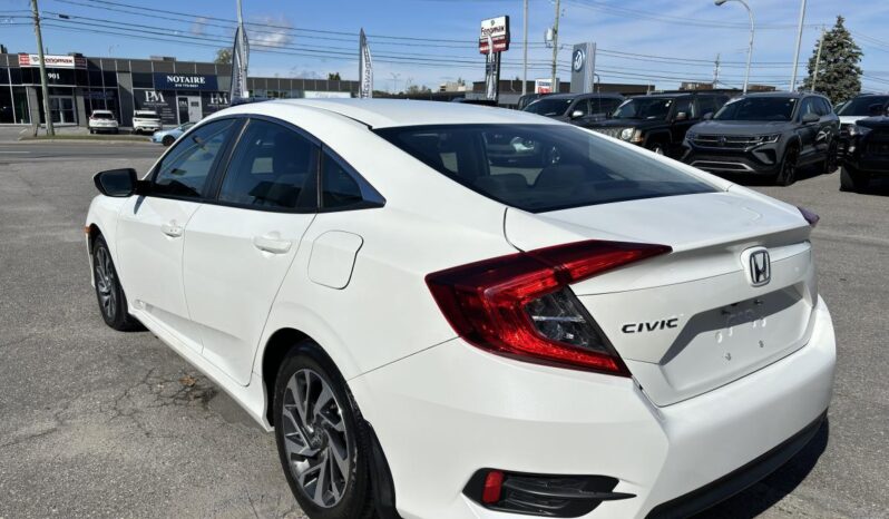 
								2016 Honda Civic EX CVT full									