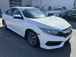 
										2016 Honda Civic EX CVT full									