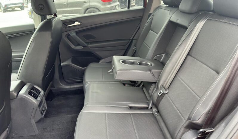 
								2019 Volkswagen Tiguan Comfortline 4MOTION full									