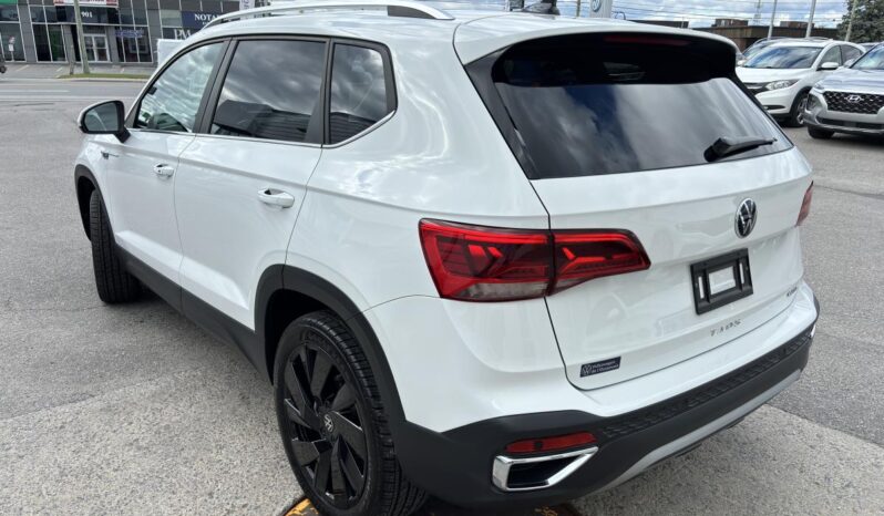 
								2023 Volkswagen Taos Highline 1.5t 7sp At full									