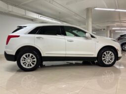 
										2018 Cadillac XT5 AWD Premium Luxury full									