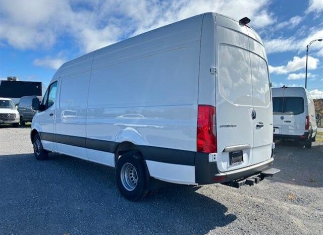 
								2024 Mercedes-Benz Sprinter Cargo Van 4500 High Roof I4 Diesel HO 170 full									