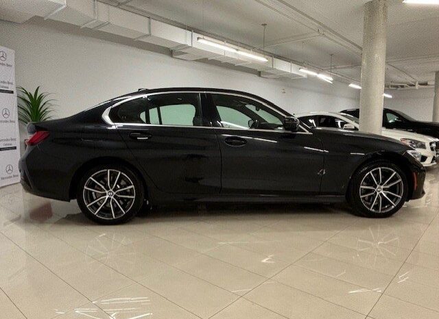 
								2022 BMW 330i XDrive Sedan full									