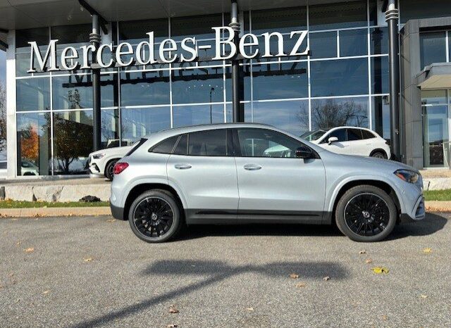 
								2025 Mercedes-Benz GLA 250 4MATIC full									