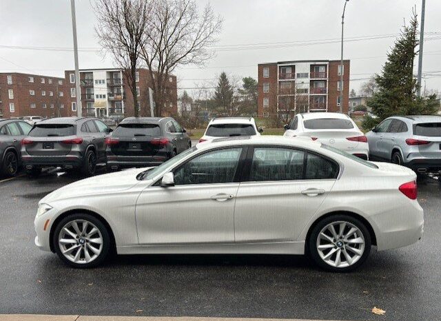 
								2017 BMW 320i XDrive Sedan full									