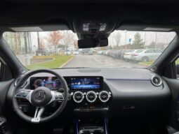 
										2025 Mercedes-Benz GLA 250 4MATIC full									