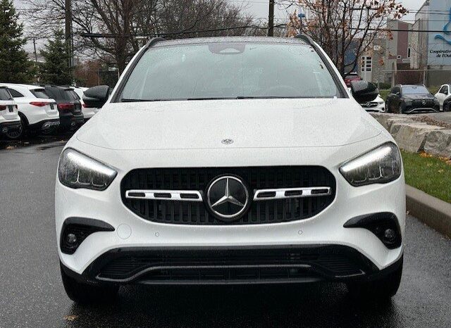 
								2025 Mercedes-Benz GLA 250 4MATIC full									