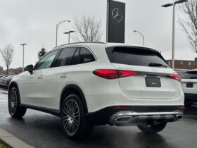 2025 Mercedes-Benz GLC 300 4MATIC