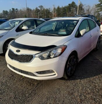 2016 Kia Forte - Used Sedan - VIN: KNAFZ4A81G5578159 - Buckingham Chevrolet Buick GMC Gatineau