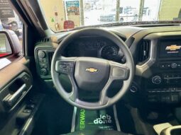 
										2024 Chevrolet Silverado 1500 Custom full									