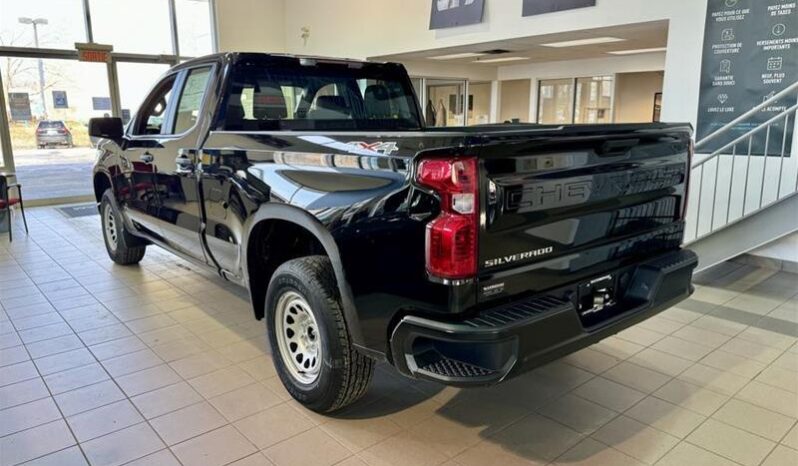 
								2024 Chevrolet Silverado 1500 Work Truck full									