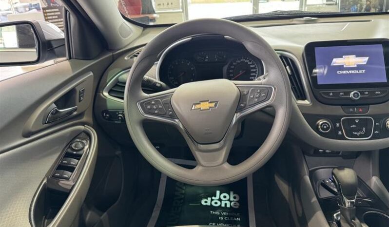 
								2024 Chevrolet Malibu LS full									