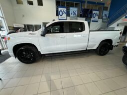 
										2024 Chevrolet Silverado 1500 RST full									