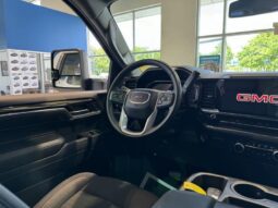 
										2024 GMC Sierra 1500 SLE full									