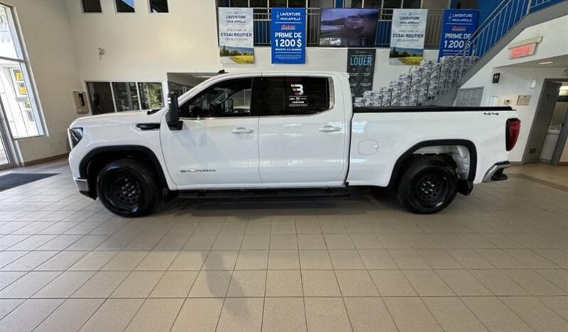 
								2024 GMC Sierra 1500 SLE full									