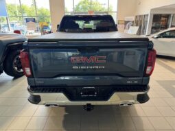 
										2024 GMC Sierra 1500 SLE full									