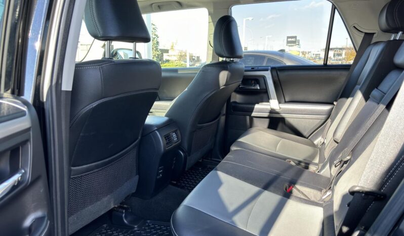 
								2019 Toyota 4Runner Sr5 V6 5a full									