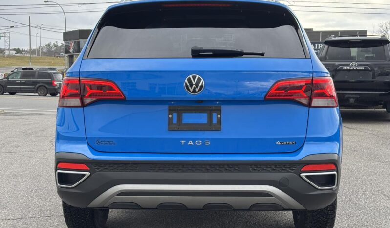 
								2022 Volkswagen Taos Comfortline 4MOTION full									