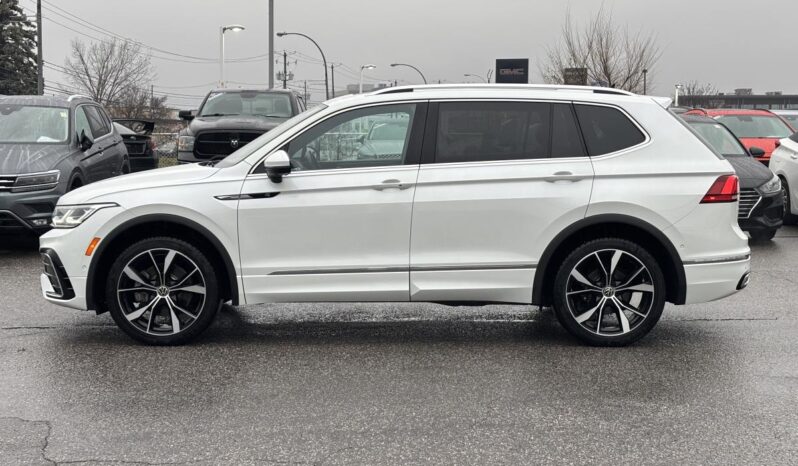 
								2022 Volkswagen Tiguan Highline R-Line 4MOTION full									