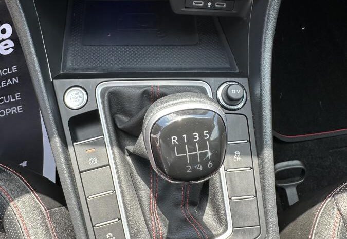 
								2023 Volkswagen Jetta GLI Manual full									