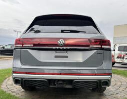 
										2024 Volkswagen Atlas Peak Edition 2.0 Tsi full									