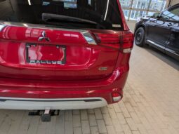 
										2020 Mitsubishi OUTLANDER PHEV SE AWD full									