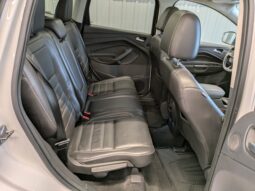 
										2017 Ford Escape Titanium 4WD full									