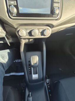 
										2022 Nissan Versa S full									