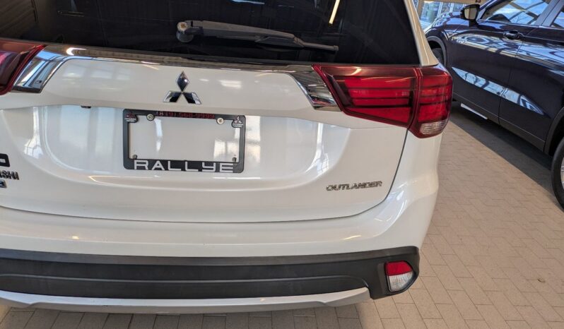 
								2018 Mitsubishi Outlander SE ANNIVERSARY EDITION AWD full									