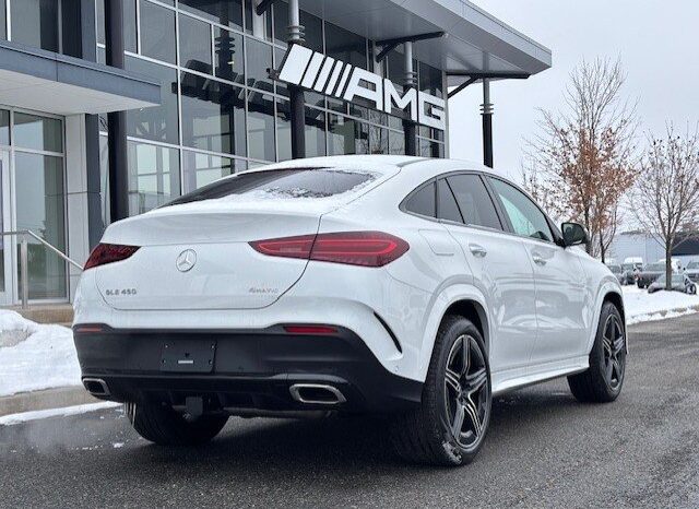 
								2025 Mercedes-Benz GLE Coupe GLE 450 C4MATIC full									