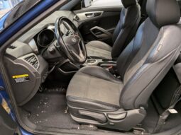 
										2016 Hyundai Veloster Tech PKG /SUNROOF full									