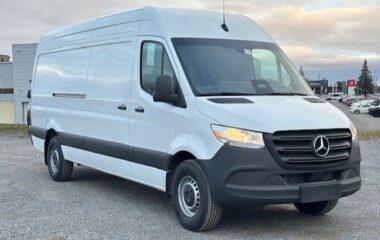 2025 Mercedes-Benz Sprinter 2500 170 Wheelbase High Roof RWD
