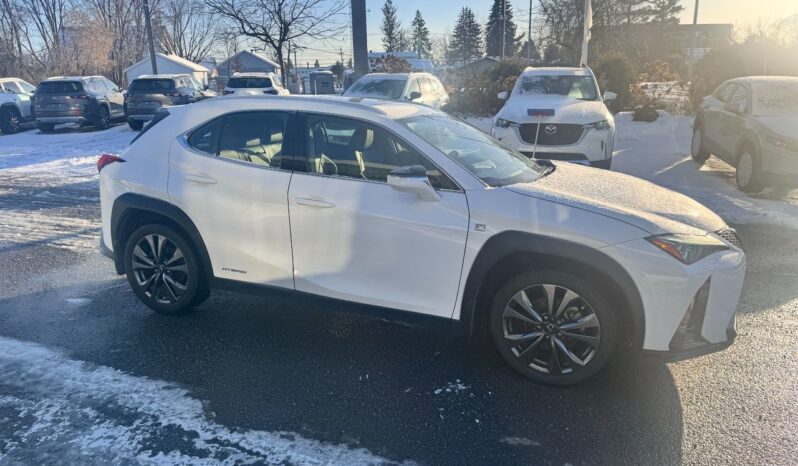 
								2020 Lexus UX 250h F-SPORT full									