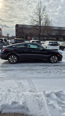 
										2019 Honda Civic Coupe LX full									