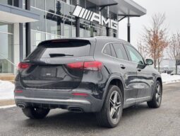 
										2021 Mercedes-Benz GLA250 4MATIC SUV full									