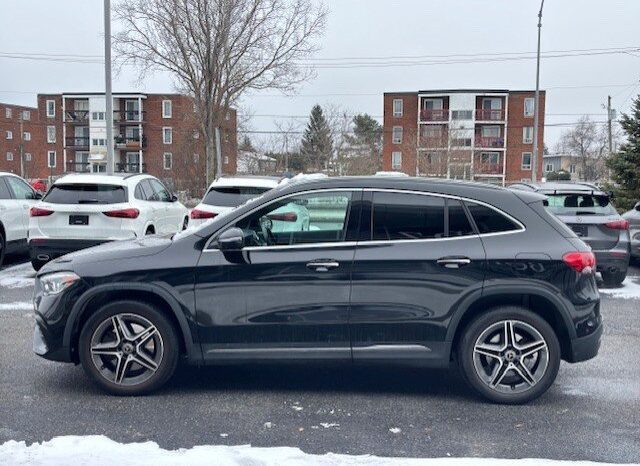 
								2021 Mercedes-Benz GLA250 4MATIC SUV full									