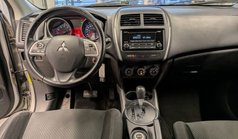 
								2014 Mitsubishi RVR SE AWD full									