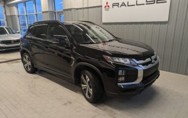 2023 Mitsubishi RVR GT AWD / FULLY LOADED/WINTER TIRES INCLUDED