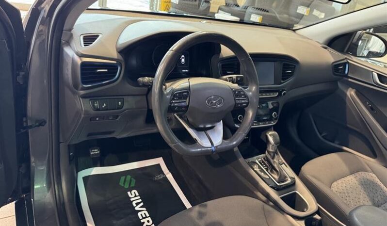 
								2019 Hyundai IONIQ hybrid Preferred full									