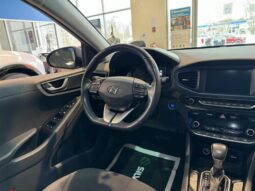 
										2019 Hyundai IONIQ hybrid Preferred full									