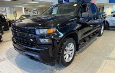 2020 Chevrolet Silverado 1500 Crew Cab 4×4 Custom