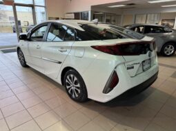 
										2021 Toyota Prius Prime Upgrade full									