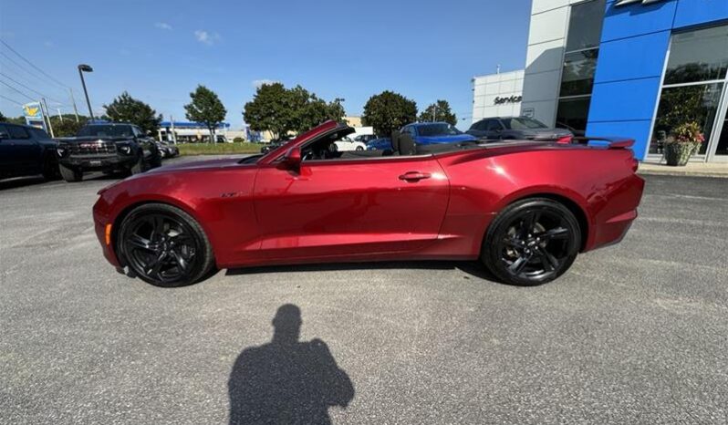 
								2023 Chevrolet Camaro Convertible Lt1 full									